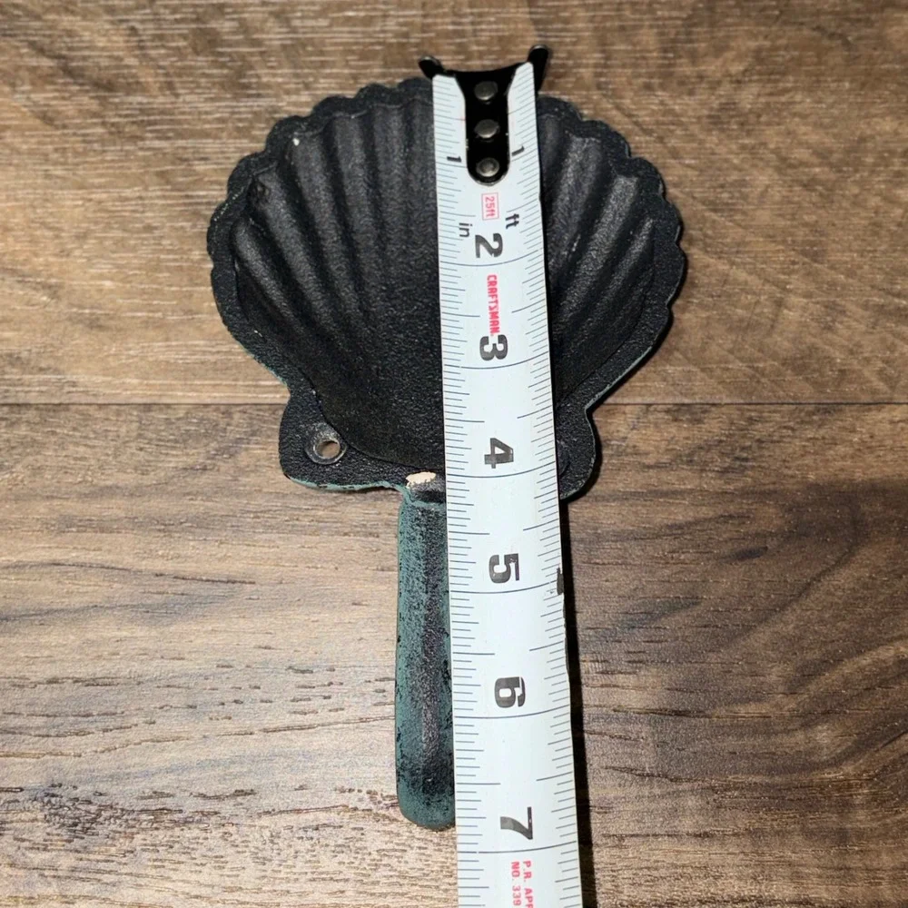 Cast Iron Beach Seashell Wall Hook Distressed Teal Scallop Shell 7x4